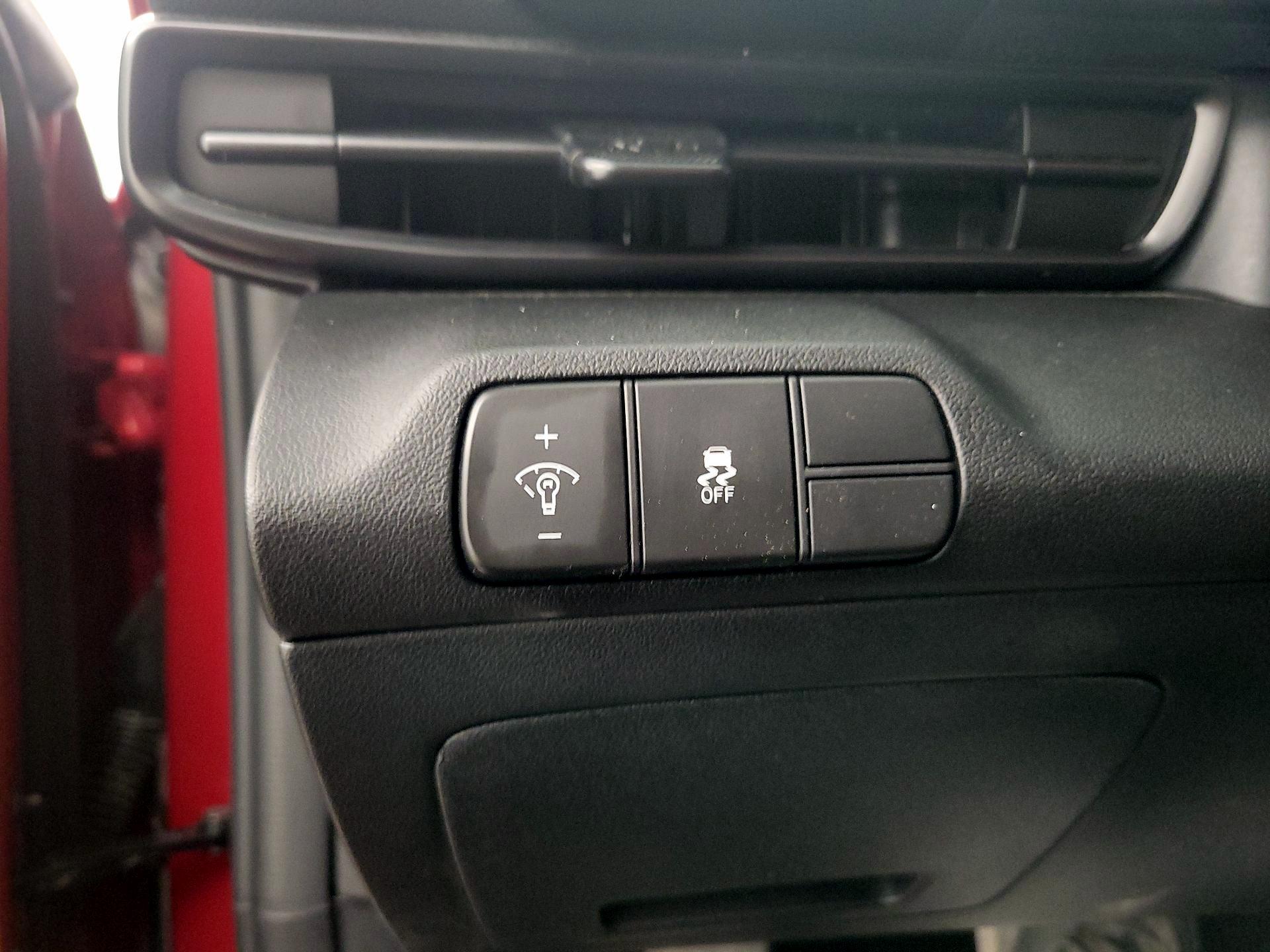 Thumbnail: 2025 Hyundai Elantra - 13