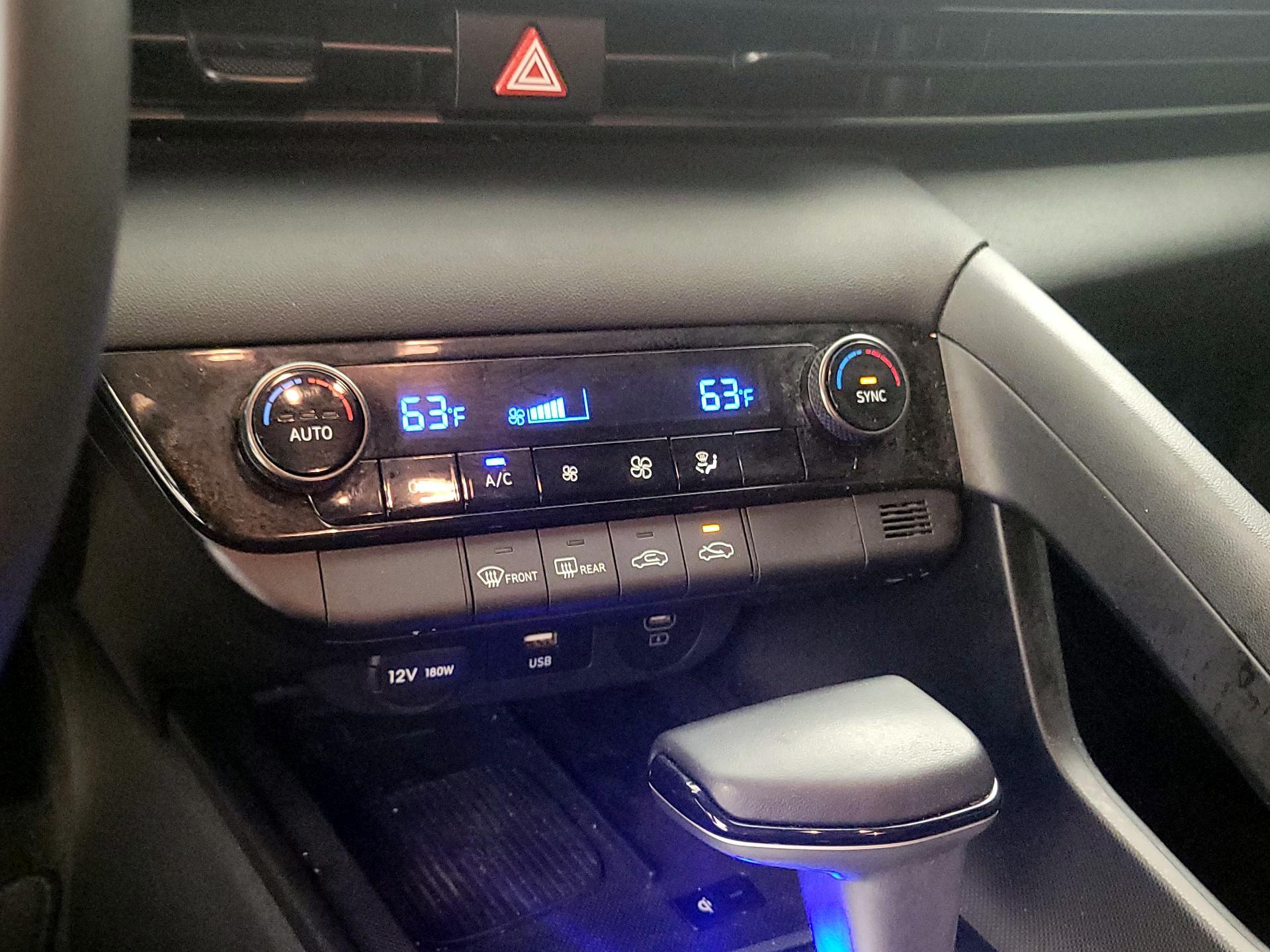 Thumbnail: 2025 Hyundai Elantra - 16