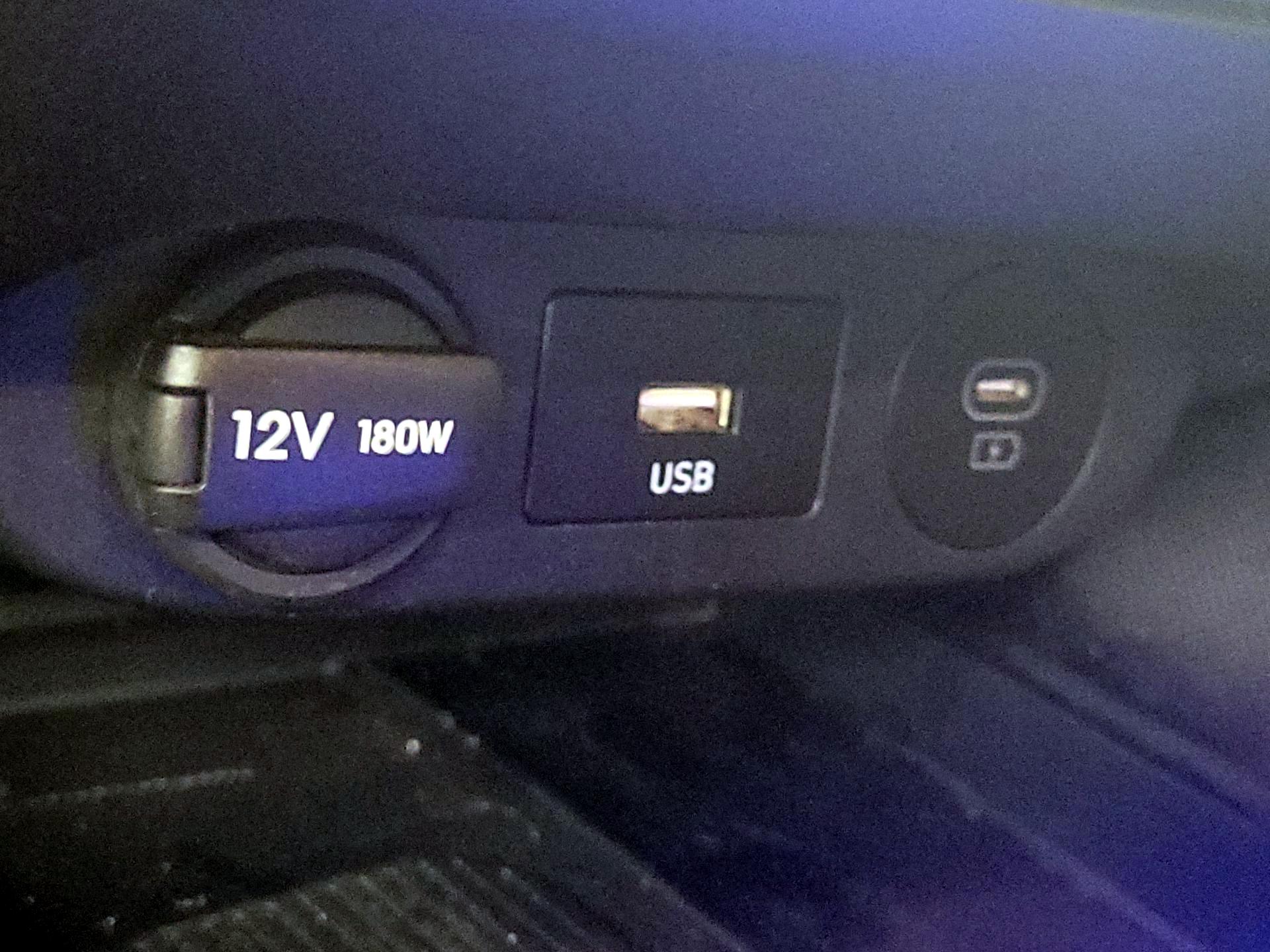 Thumbnail: 2025 Hyundai Elantra - 18