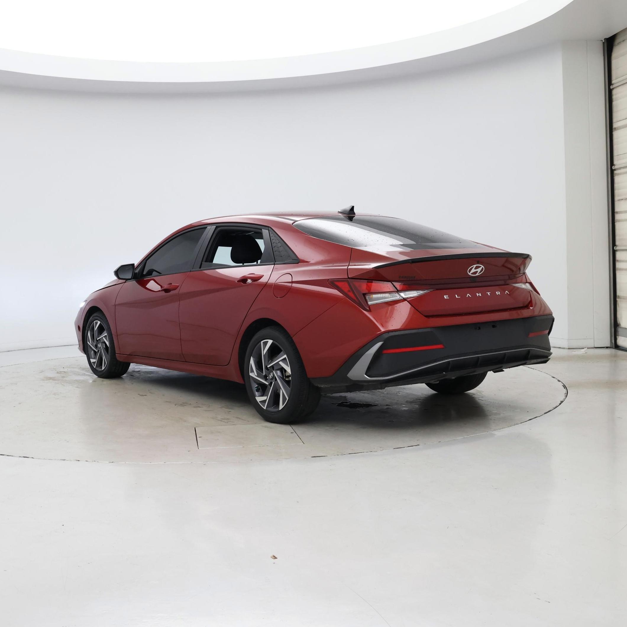 Thumbnail: 2025 Hyundai Elantra - 2