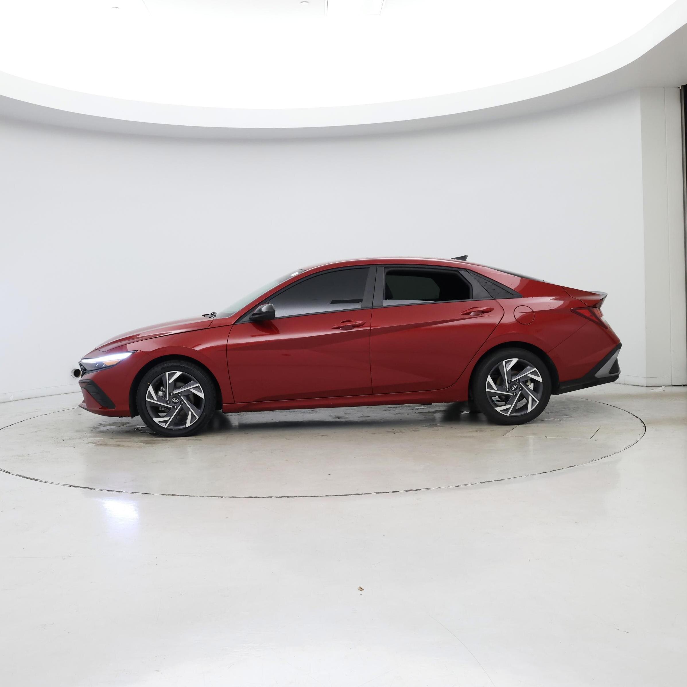 Thumbnail: 2025 Hyundai Elantra - 3