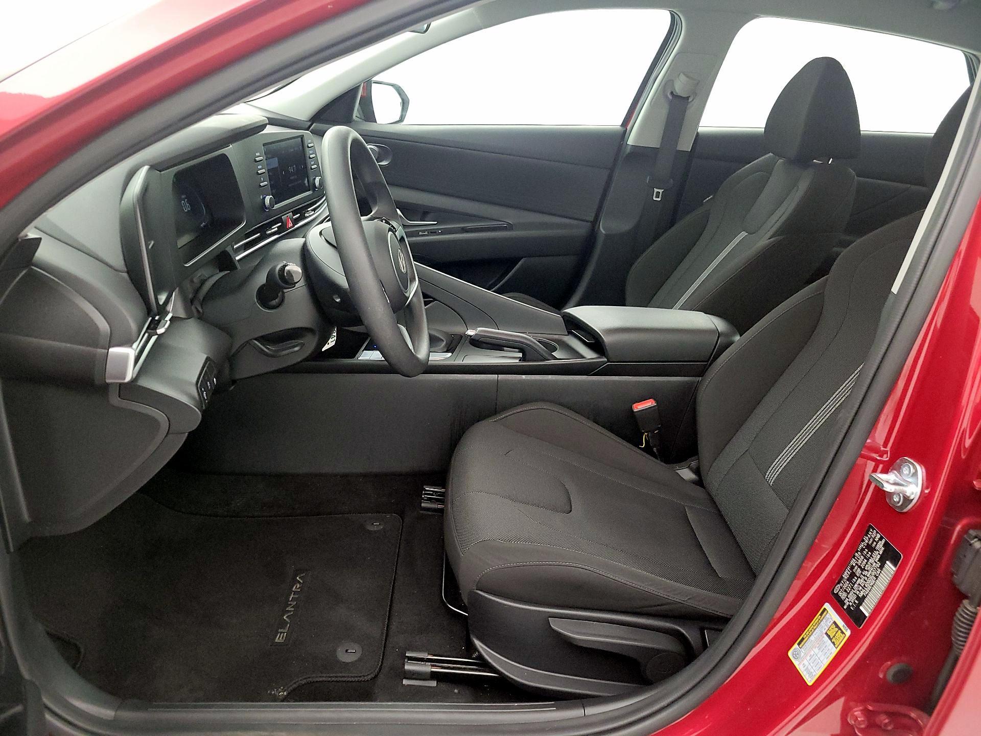 Thumbnail: 2025 Hyundai Elantra - 11