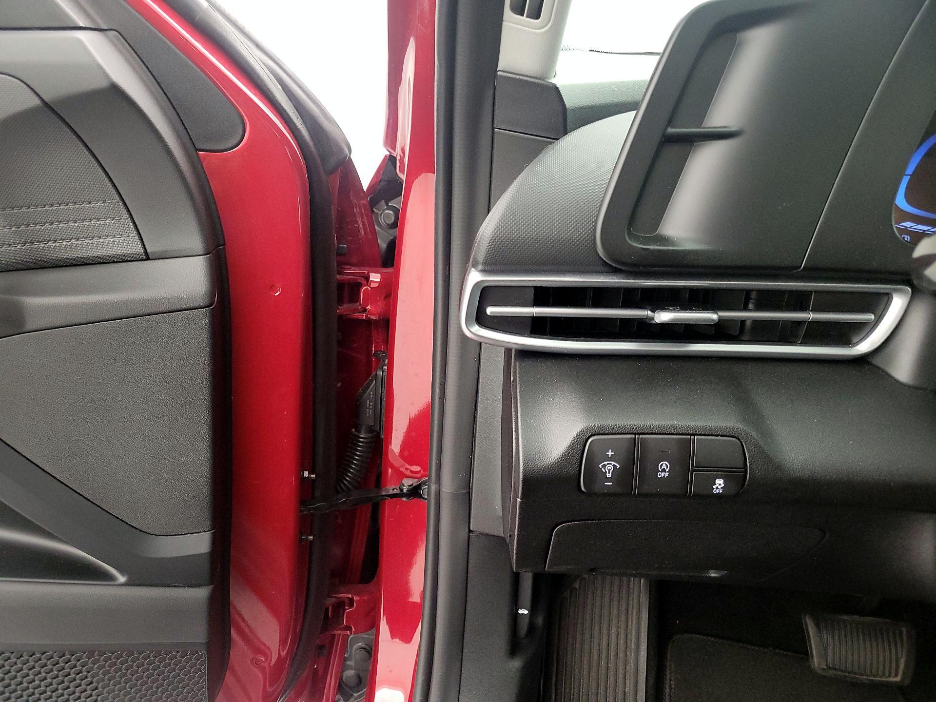 Thumbnail: 2025 Hyundai Elantra - 13