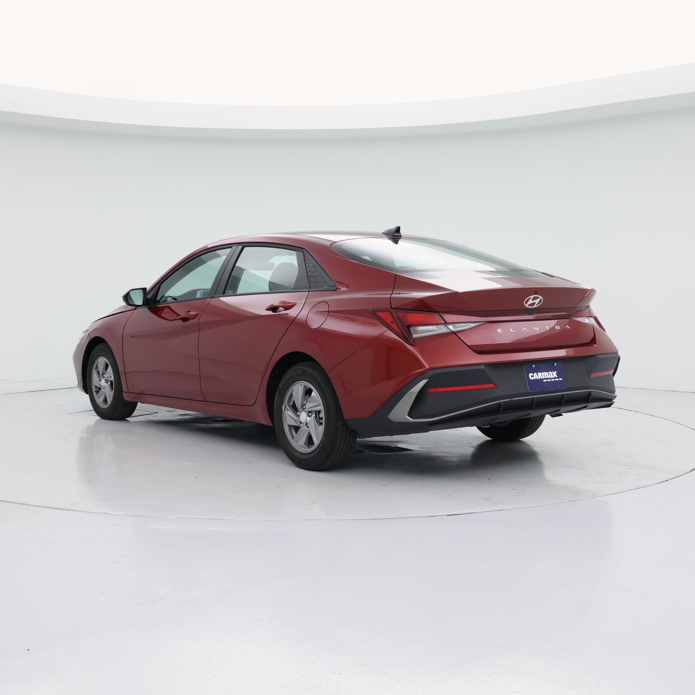 Thumbnail: 2025 Hyundai Elantra - 2