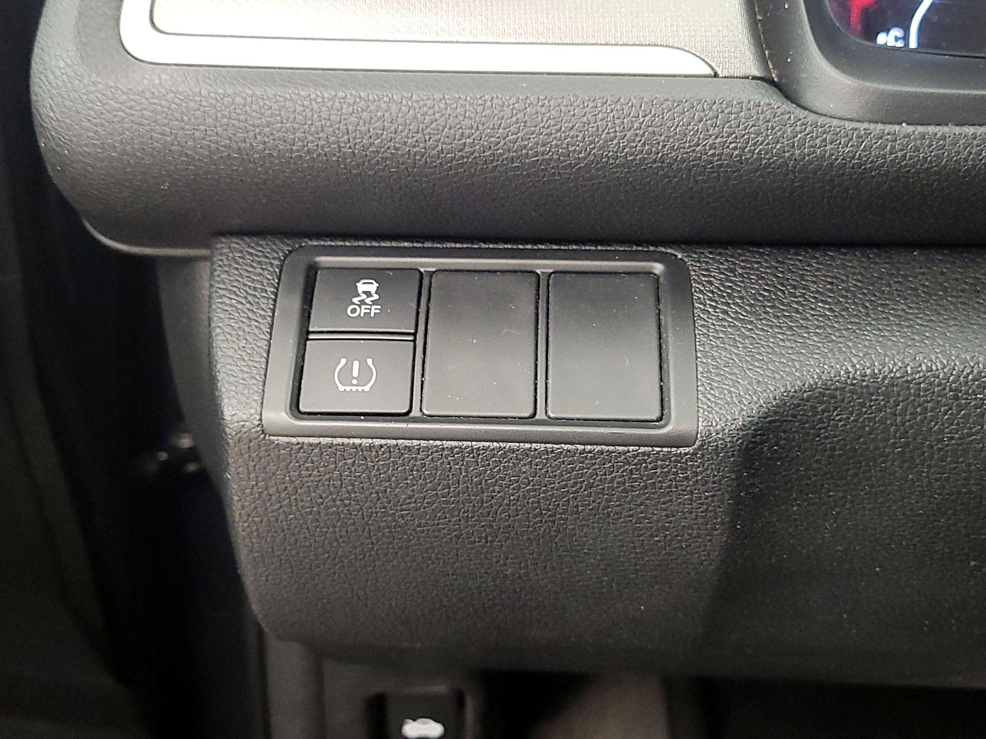 Thumbnail: 2017 Honda Civic - 13