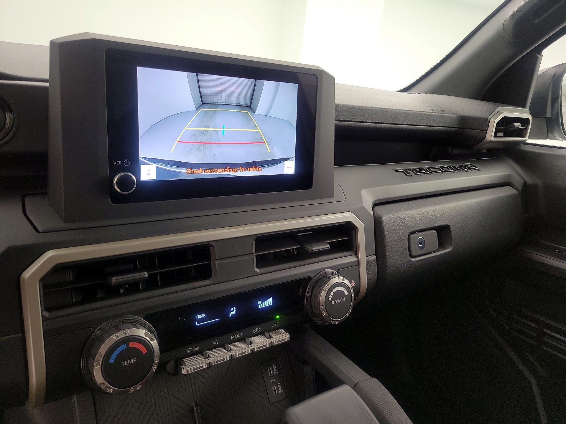 Thumbnail: 2024 Toyota Tacoma - 14