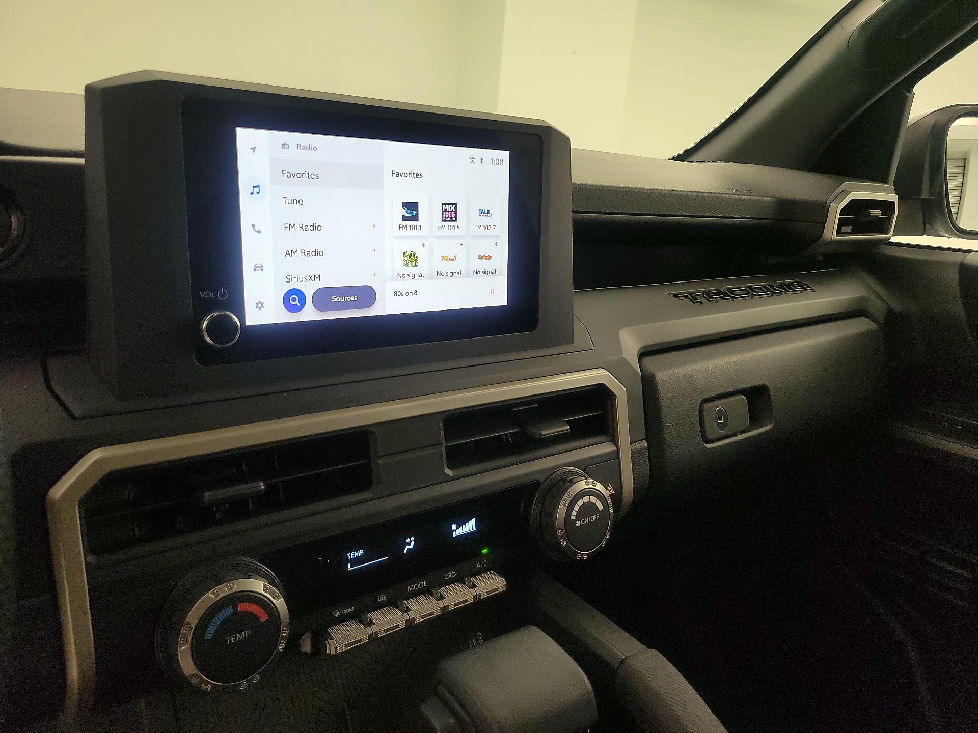 Thumbnail: 2024 Toyota Tacoma - 15