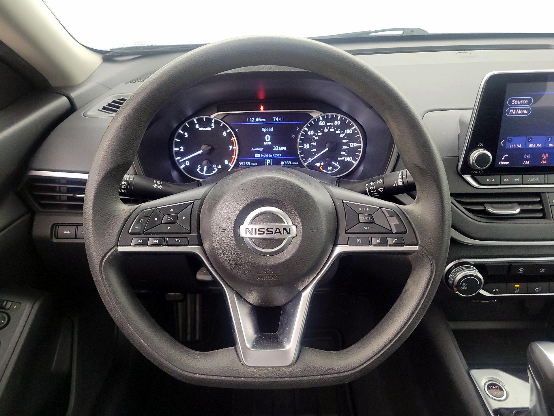 Thumbnail: 2020 Nissan Altima - 10