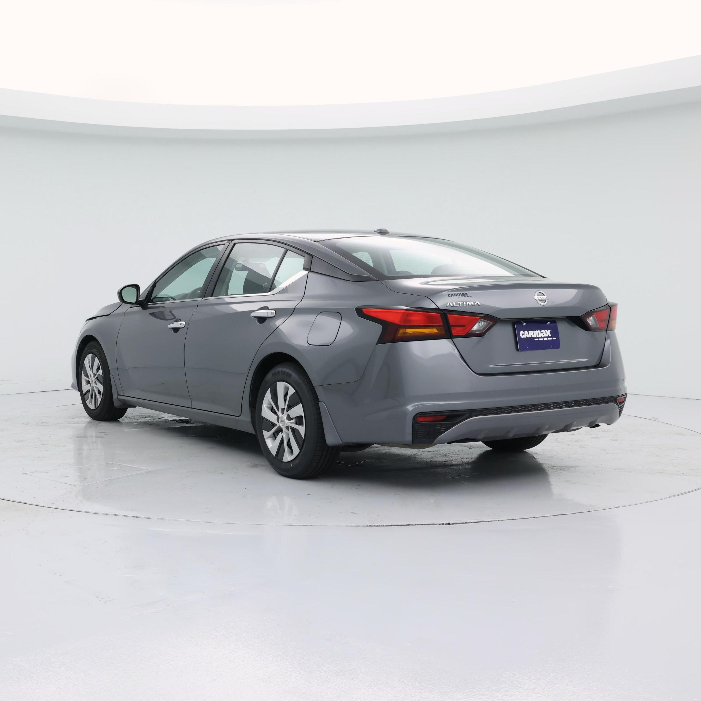 Thumbnail: 2020 Nissan Altima - 2