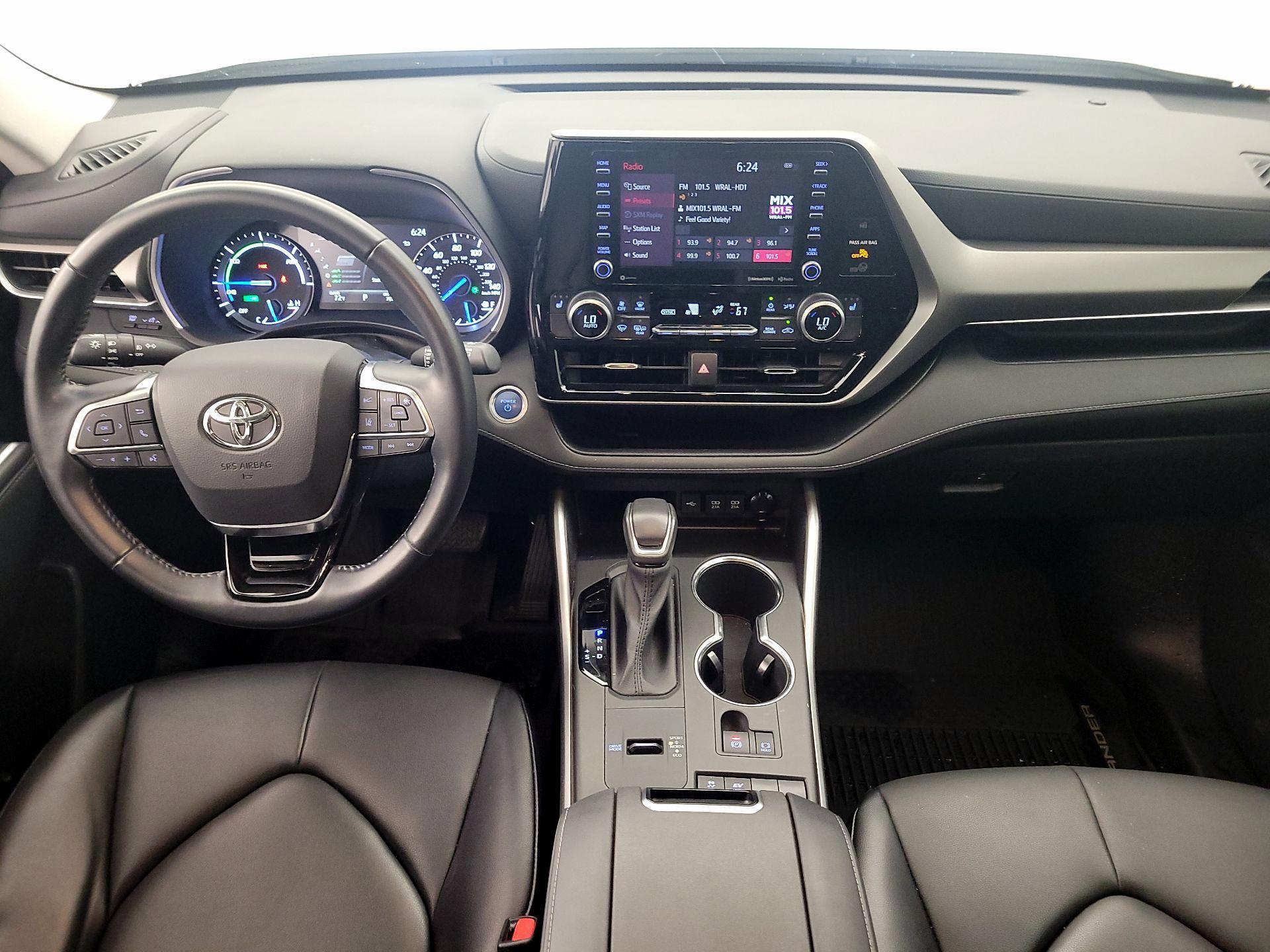 Thumbnail: 2021 Toyota Highlander - 9