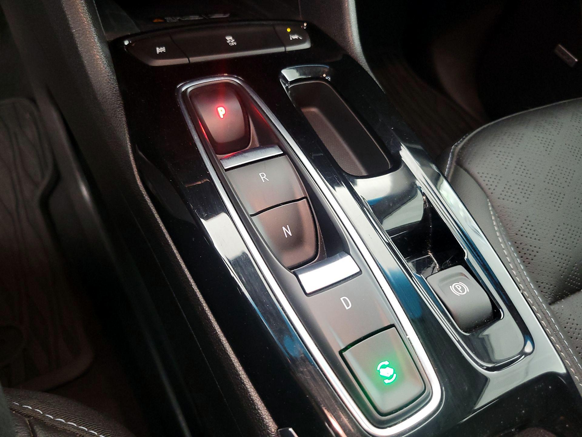 Thumbnail: 2023 Chevrolet Bolt EV - 17