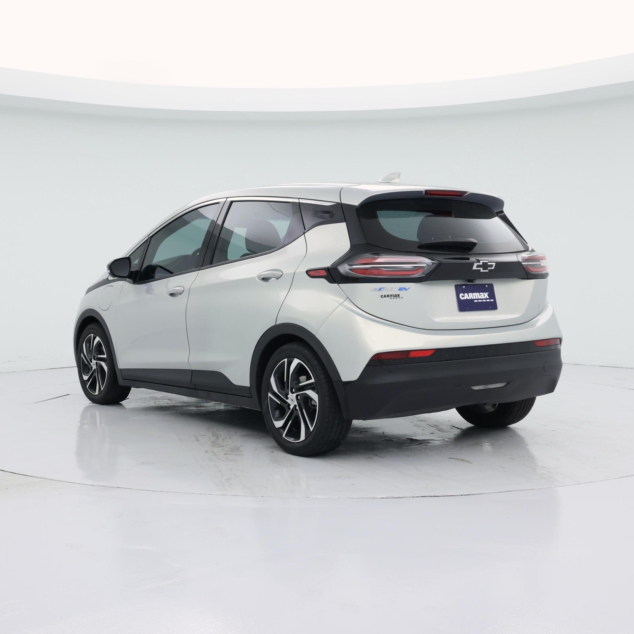 Thumbnail: 2023 Chevrolet Bolt EV - 2