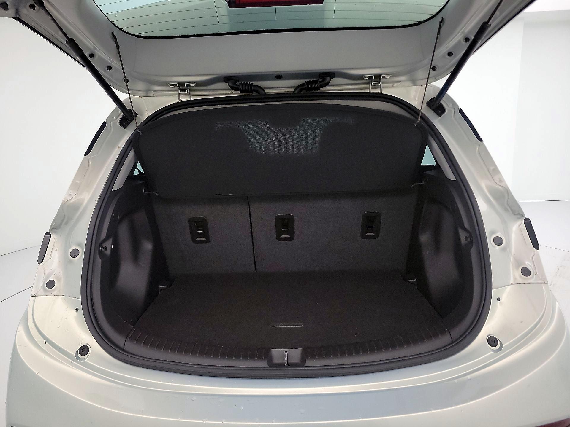 Thumbnail: 2023 Chevrolet Bolt EV - 20