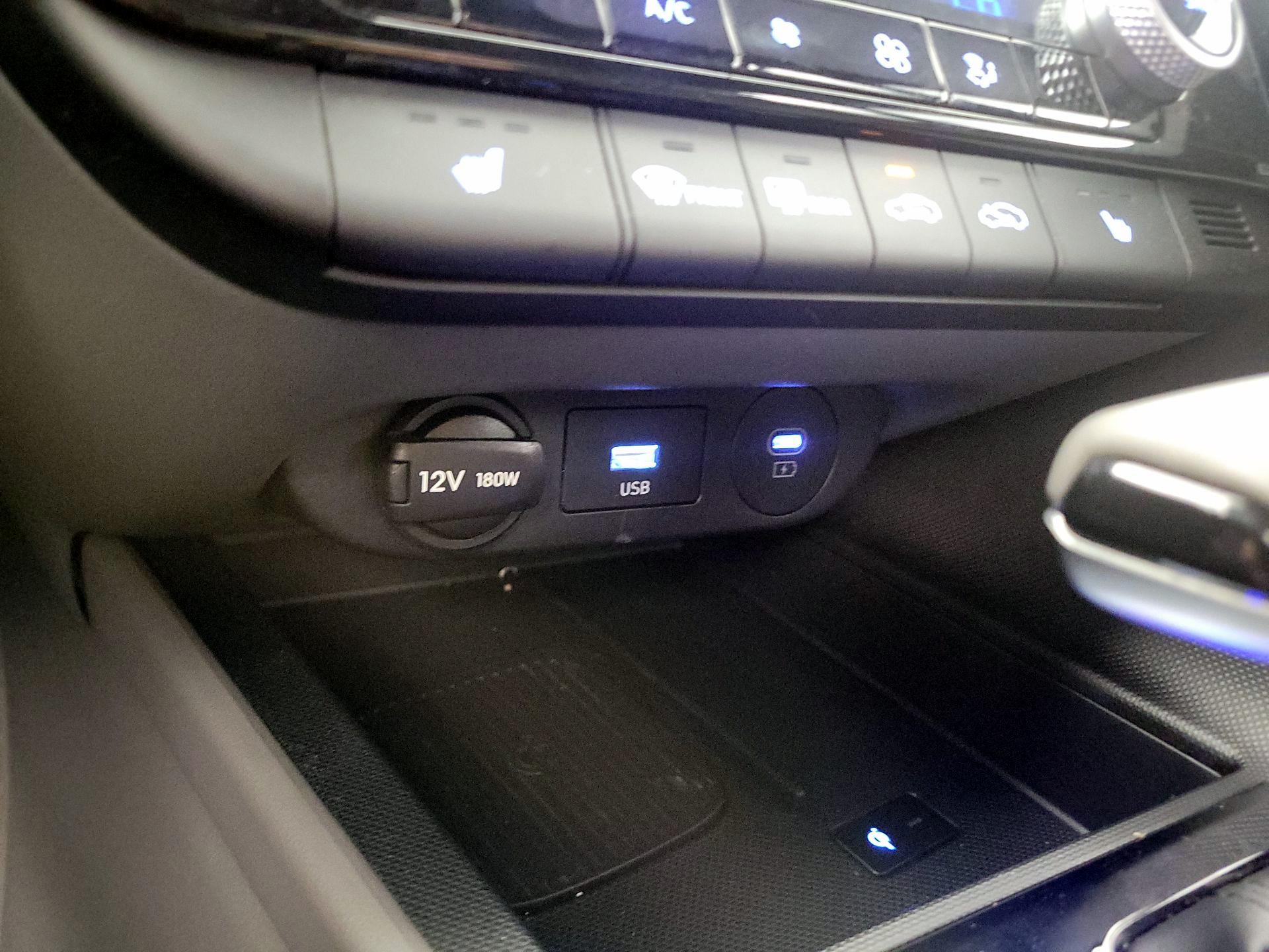 Thumbnail: 2025 Hyundai Elantra - 19