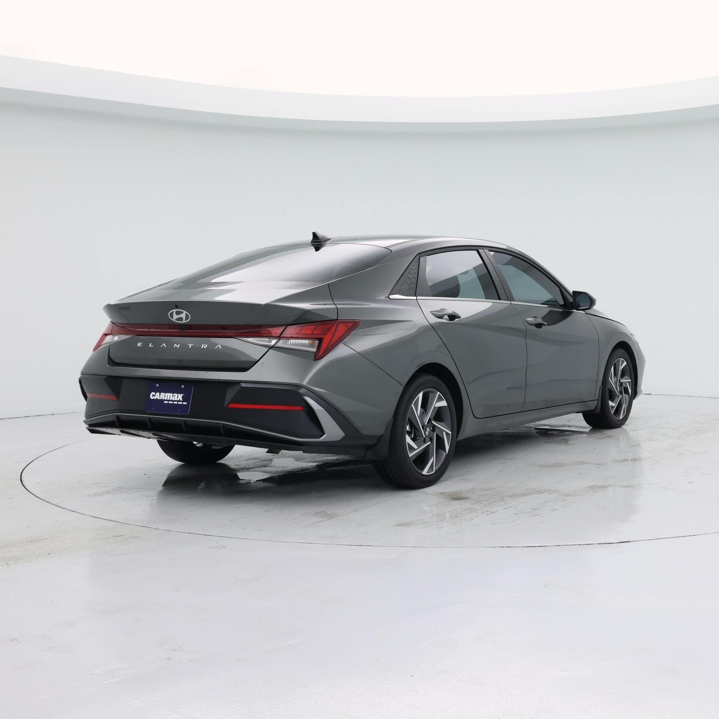 Thumbnail: 2025 Hyundai Elantra - 8