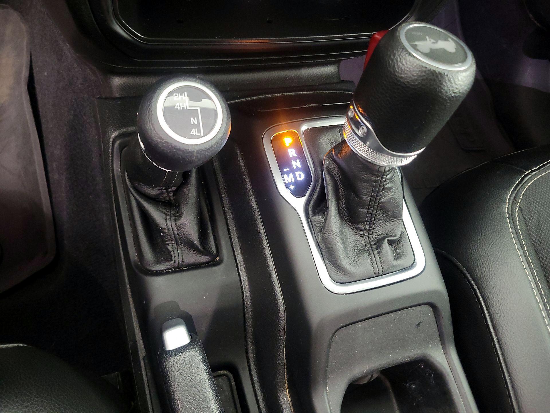 Thumbnail: 2023 Jeep Wrangler - 17