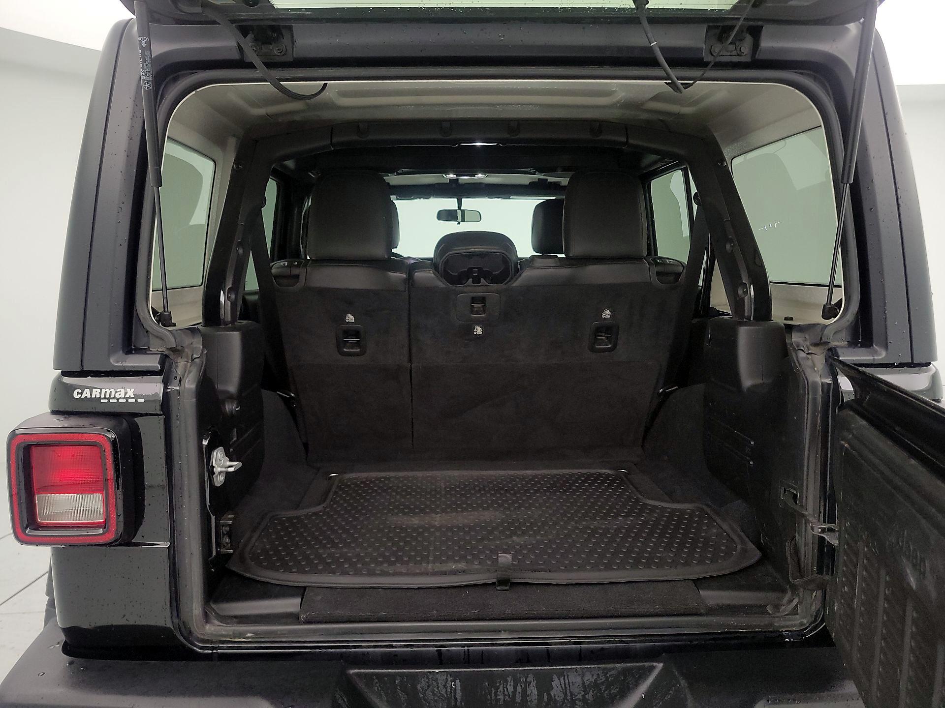 Thumbnail: 2023 Jeep Wrangler - 20