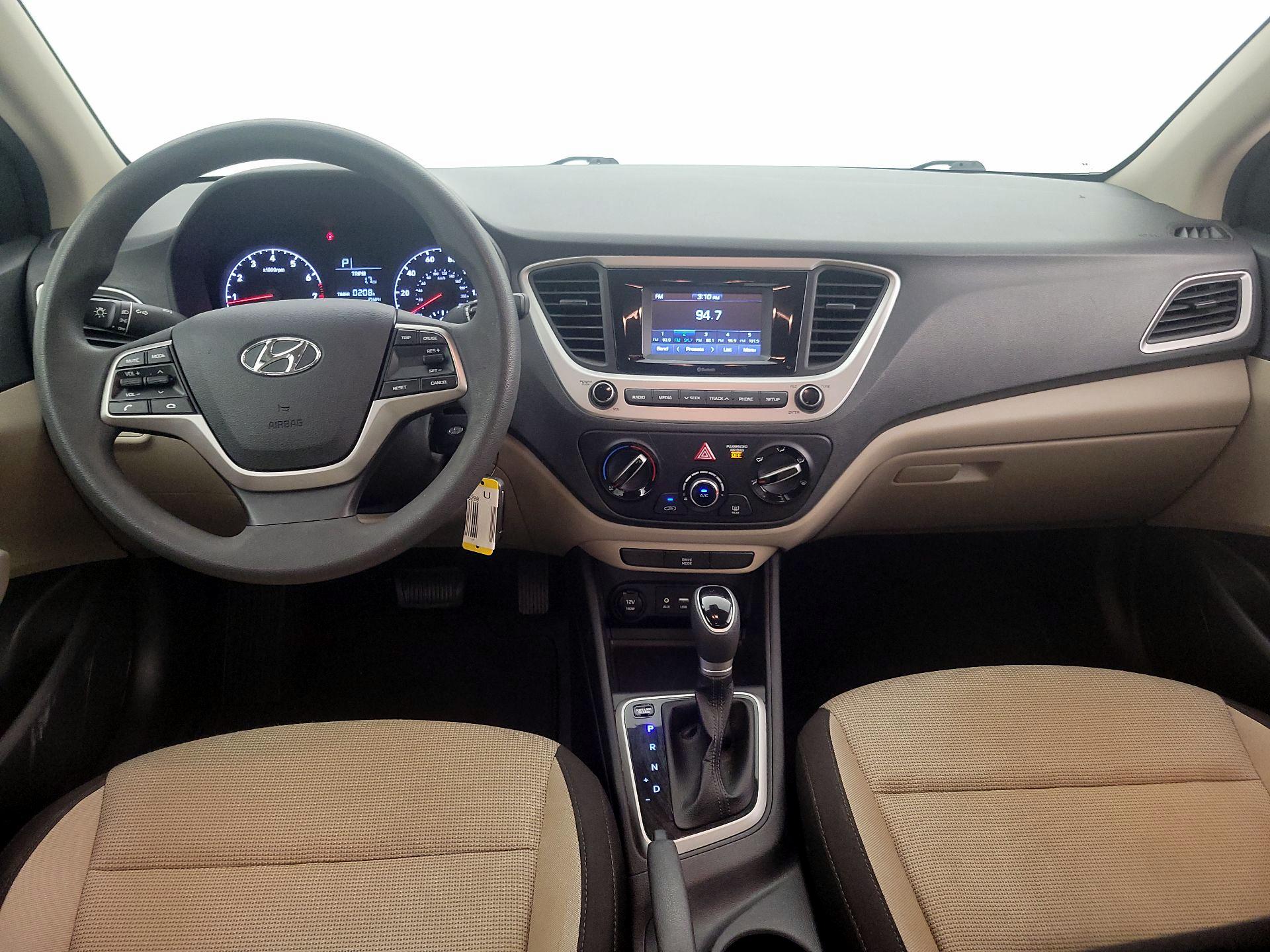 Thumbnail: 2022 Hyundai Accent - 9