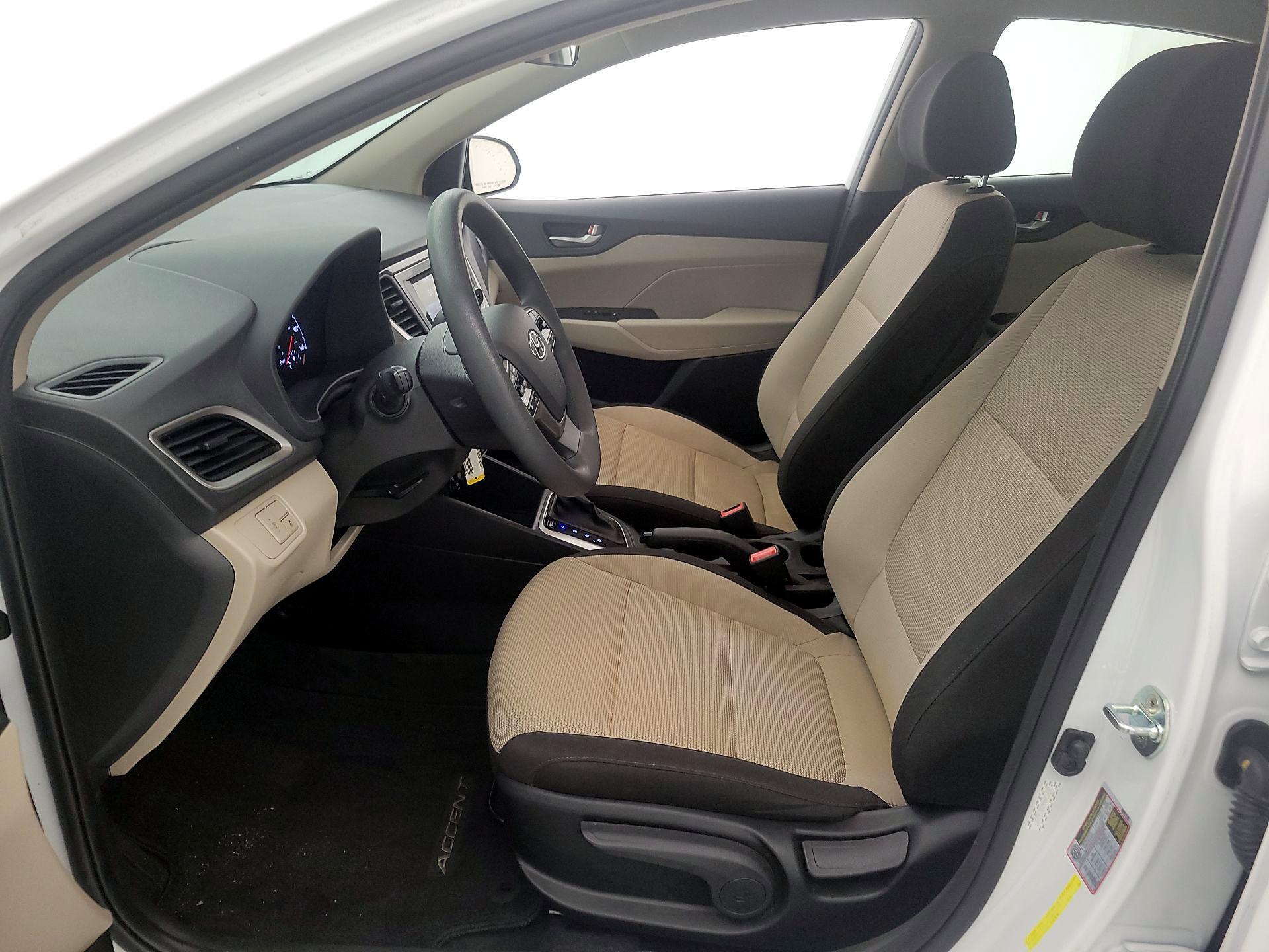 Thumbnail: 2022 Hyundai Accent - 11