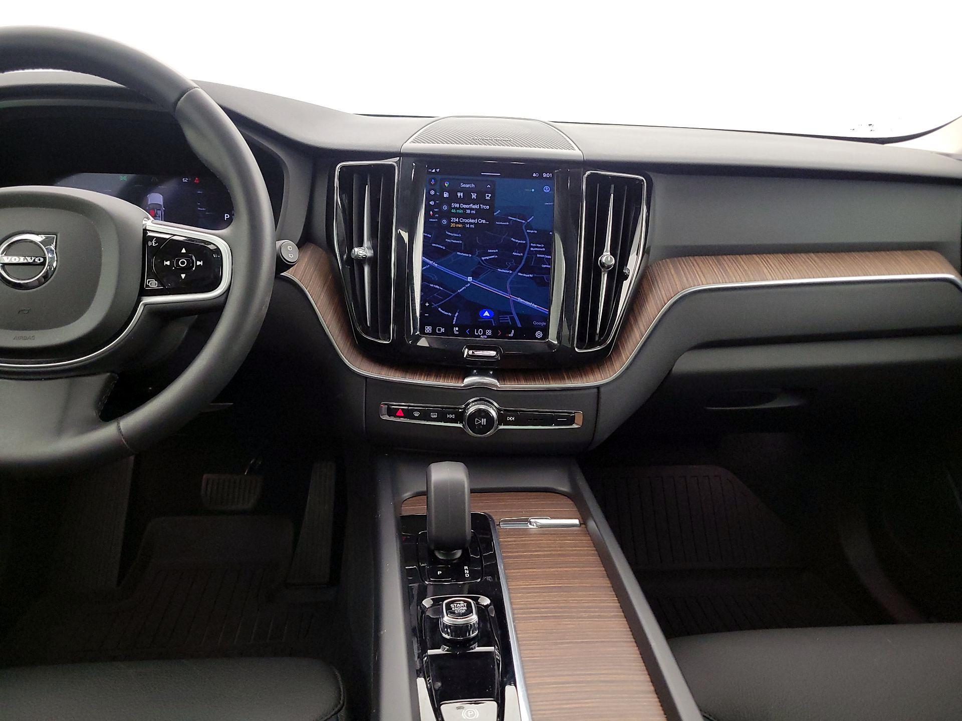 Thumbnail: 2023 Volvo XC60 - 9