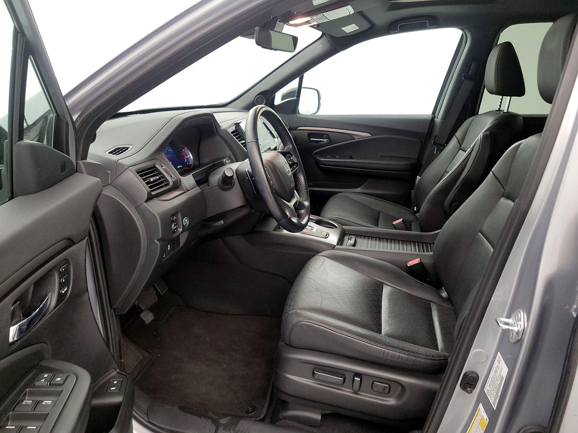 Thumbnail: 2021 Honda Passport - 11