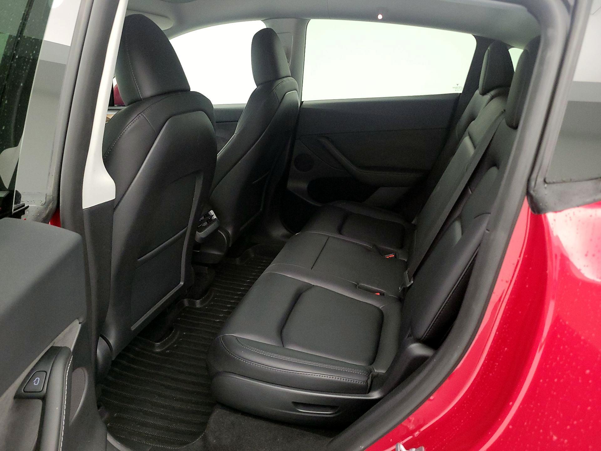 Thumbnail: 2023 Tesla Model Y - 19