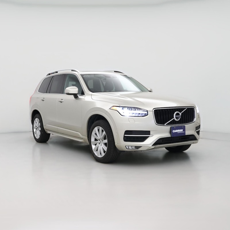 2017 Volvo XC90 T6 Momentum