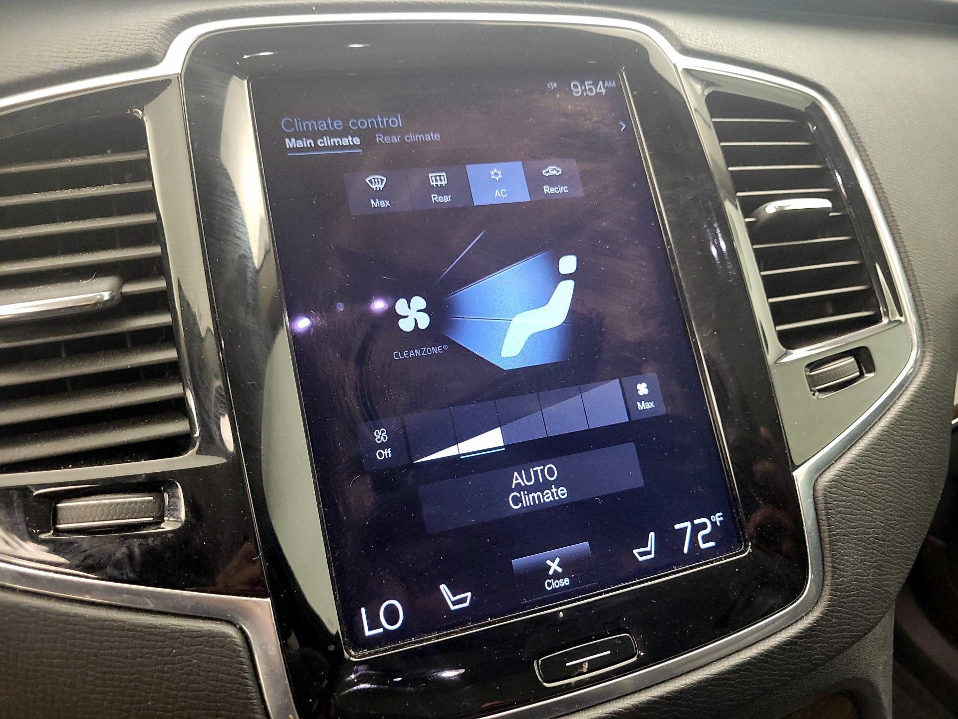 Thumbnail: 2017 Volvo XC90 - 17