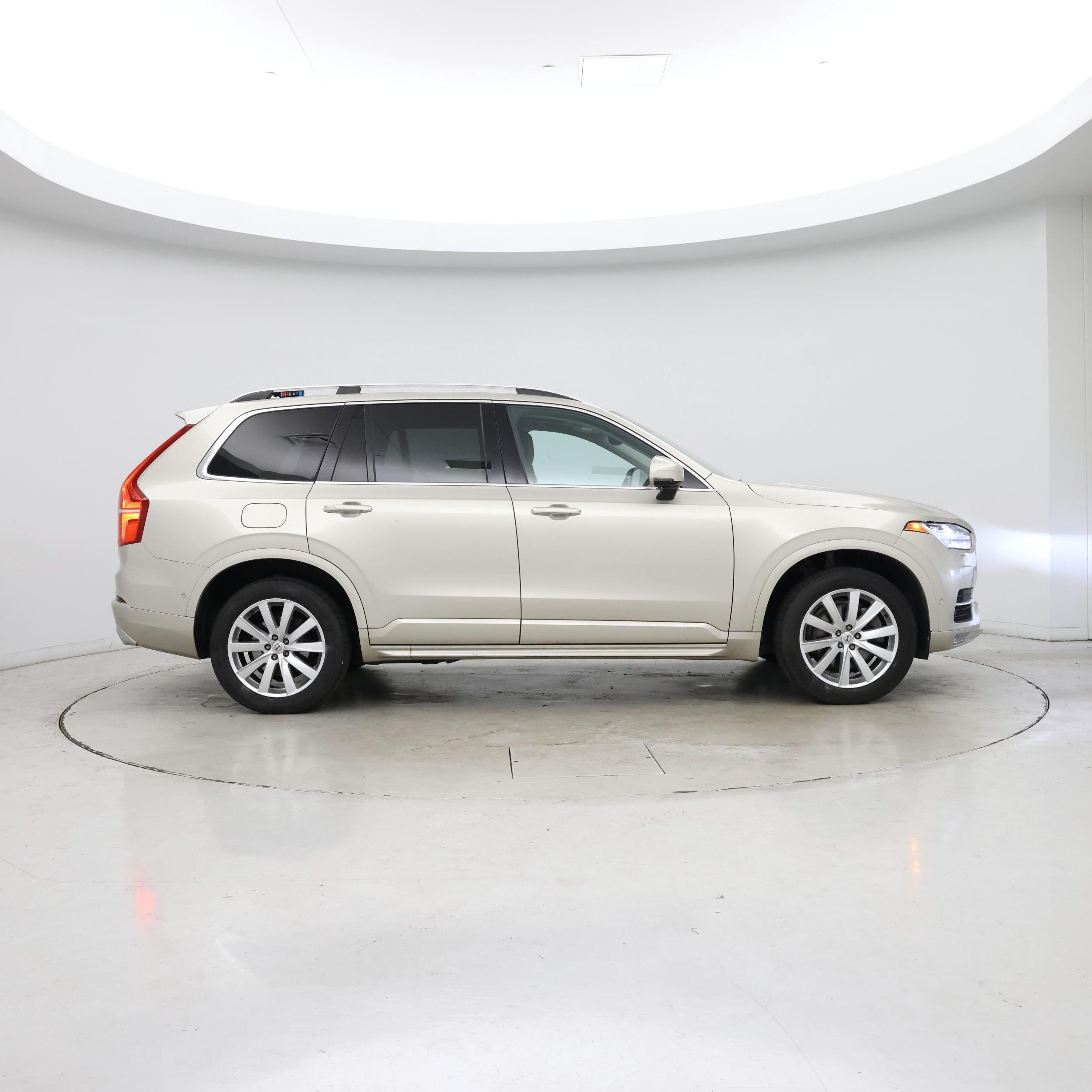 Thumbnail: 2017 Volvo XC90 - 7