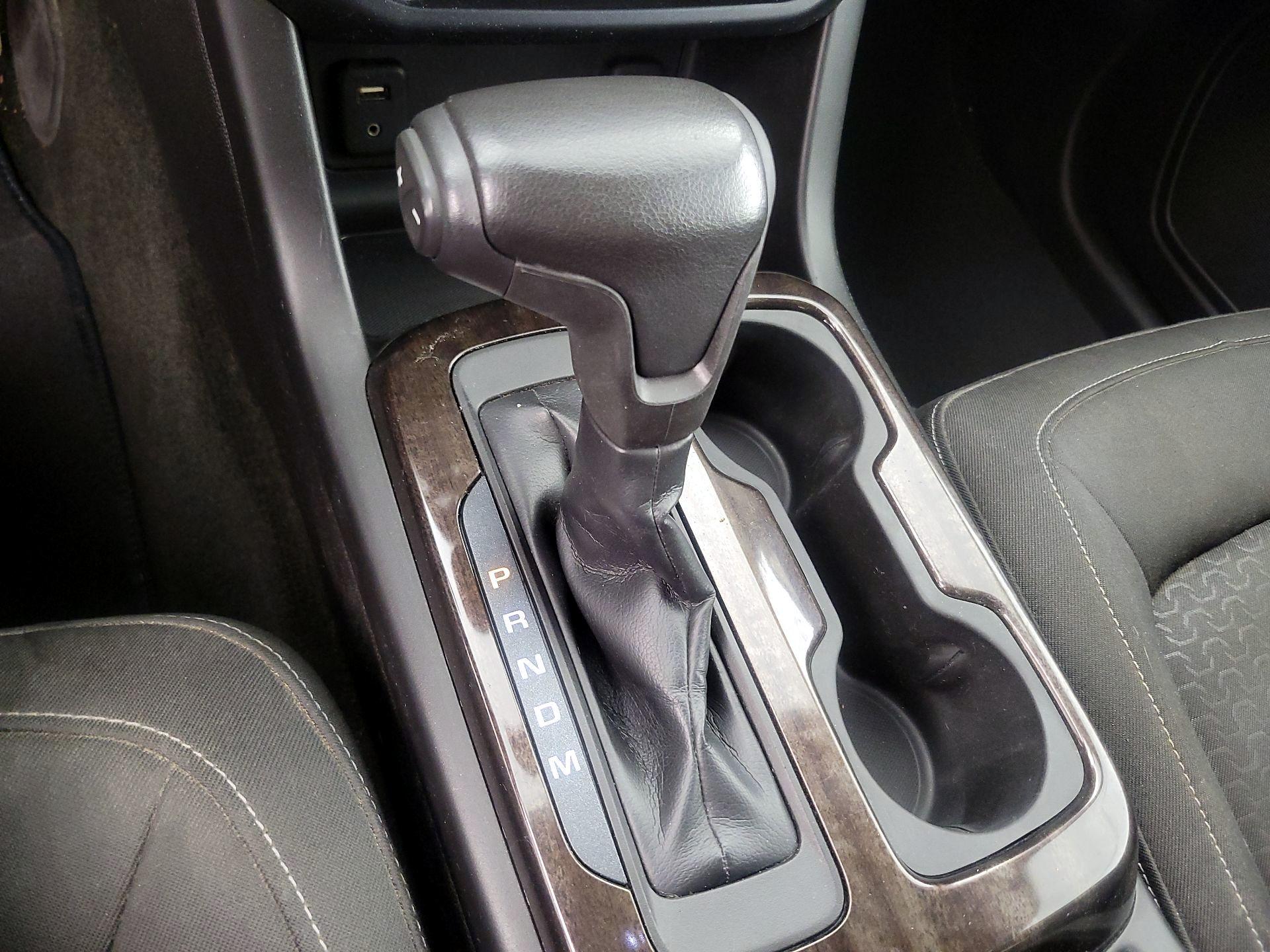 Thumbnail: 2016 GMC Canyon - 18