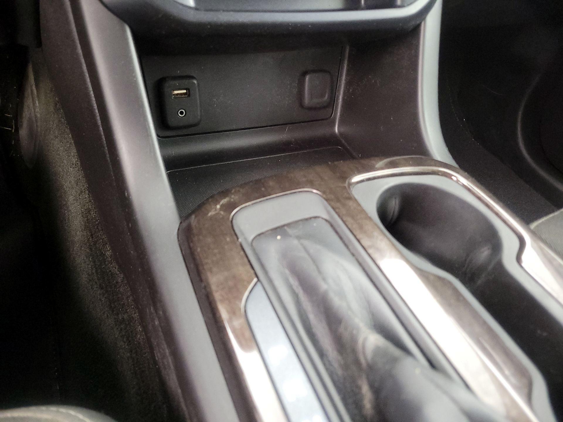 Thumbnail: 2016 GMC Canyon - 19