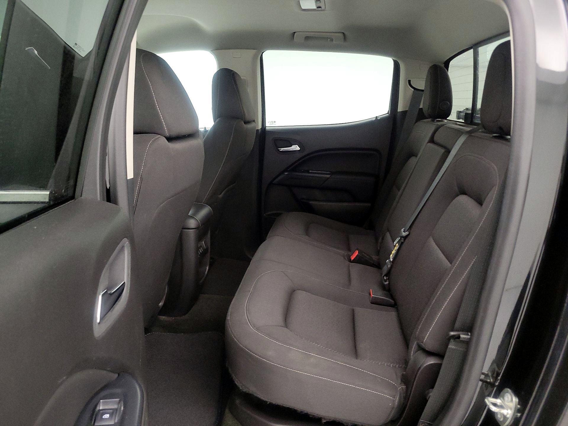 Thumbnail: 2016 GMC Canyon - 20
