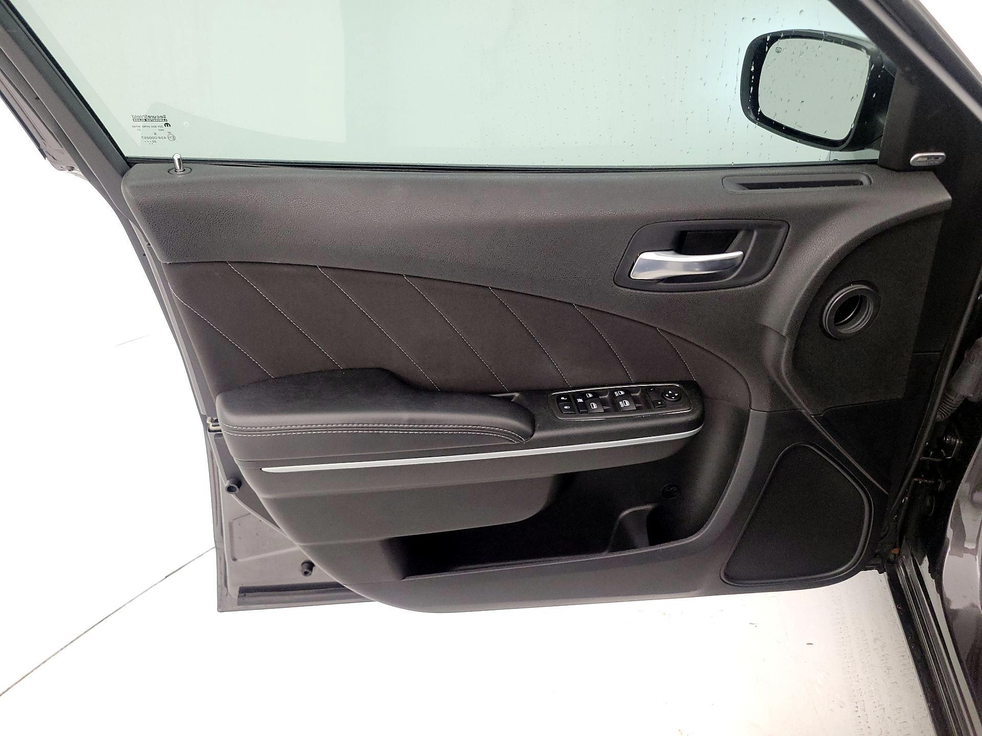 Thumbnail: 2022 Dodge Charger - 12