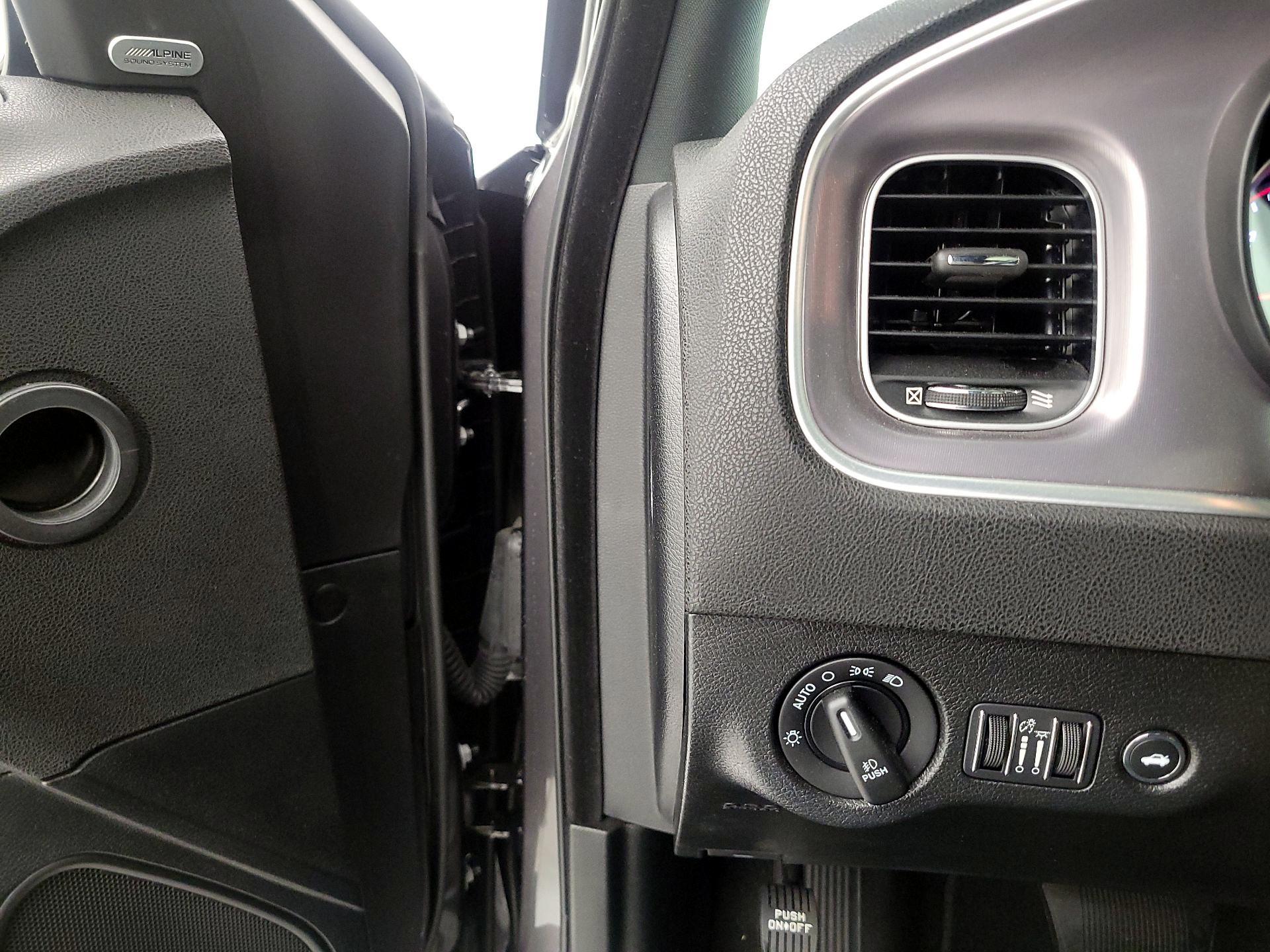 Thumbnail: 2022 Dodge Charger - 13