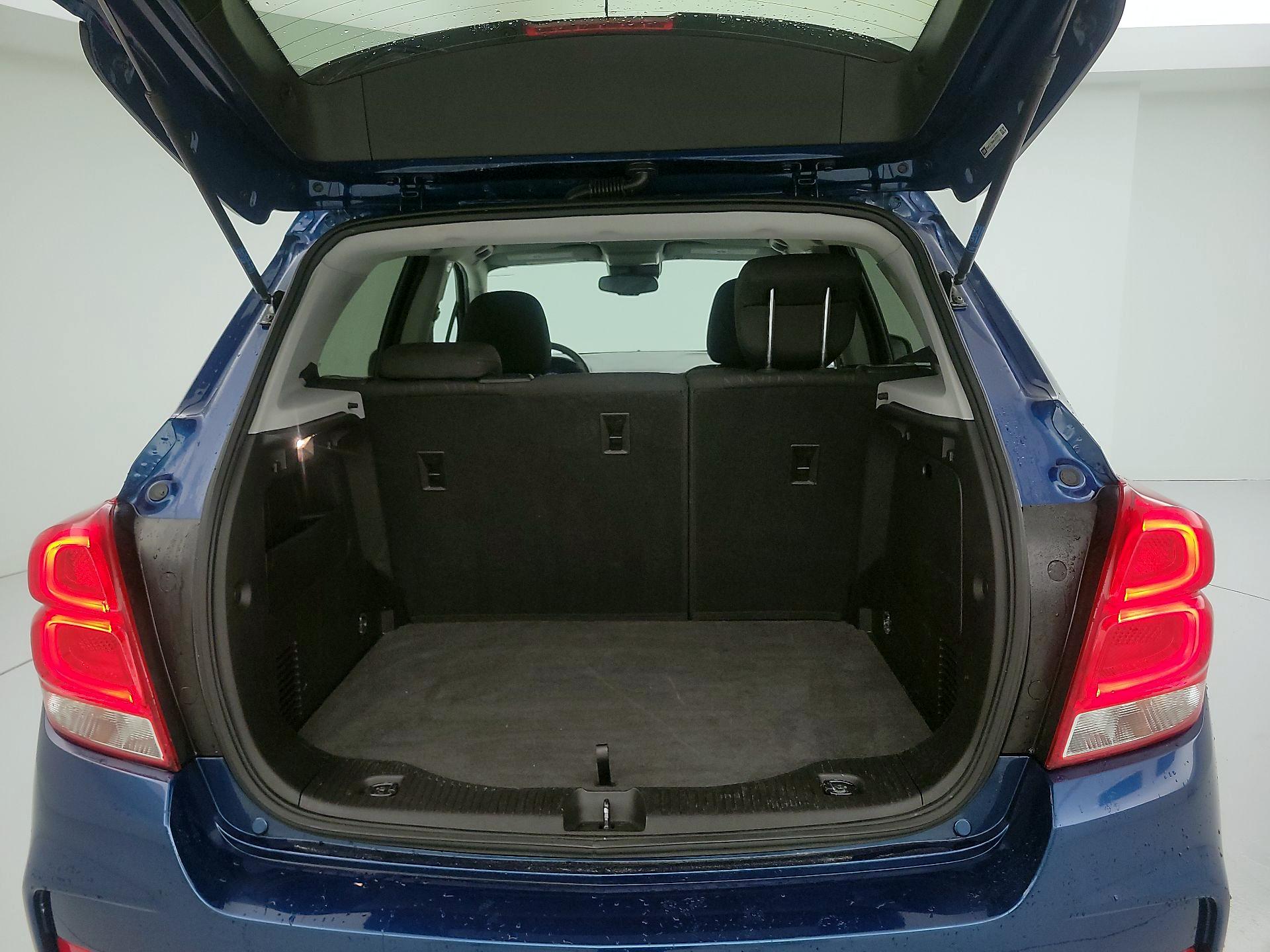 Thumbnail: 2019 Chevrolet Trax - 20