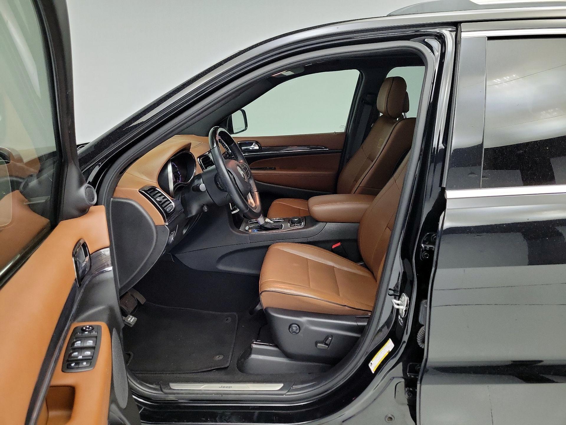 Thumbnail: 2021 Jeep Grand Cherokee - 11