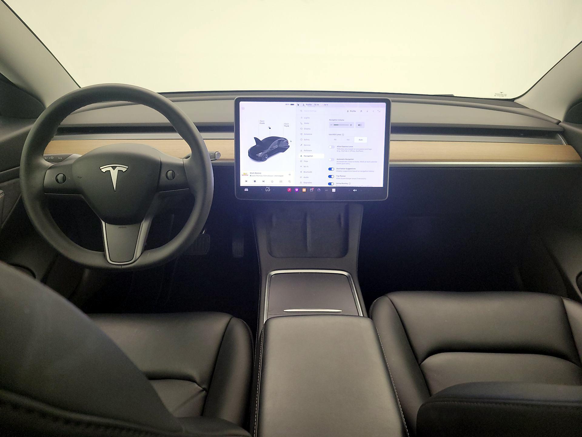 Thumbnail: 2021 Tesla Model 3 - 9