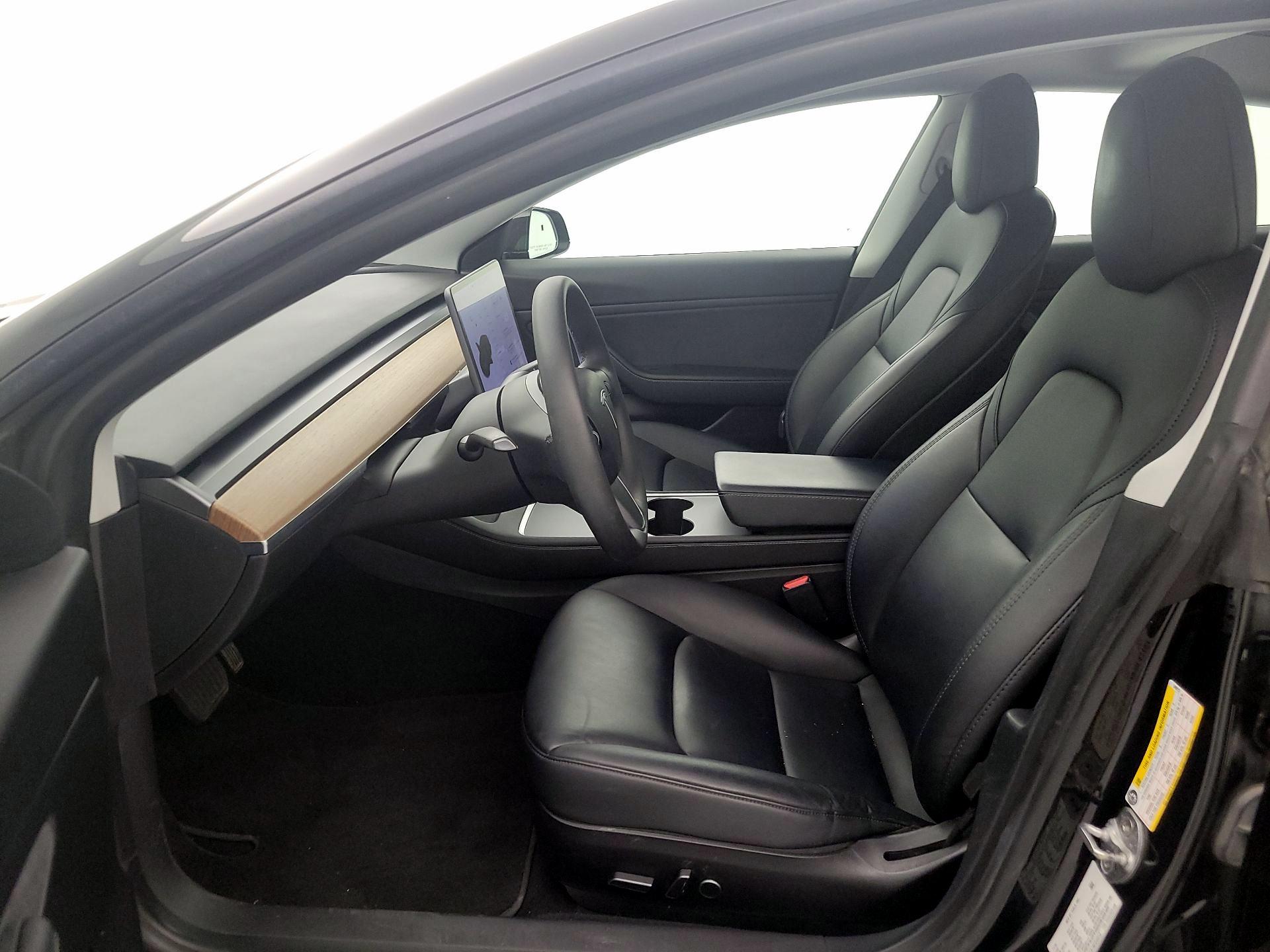 Thumbnail: 2021 Tesla Model 3 - 11