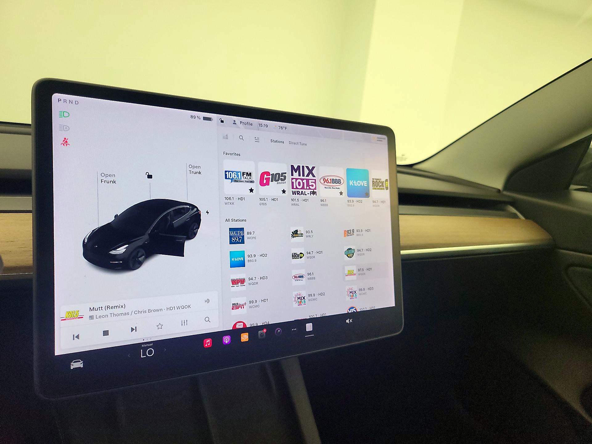 Thumbnail: 2021 Tesla Model 3 - 15