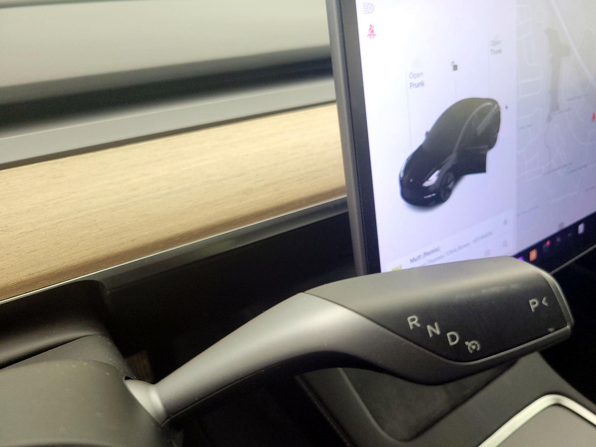 Thumbnail: 2021 Tesla Model 3 - 17