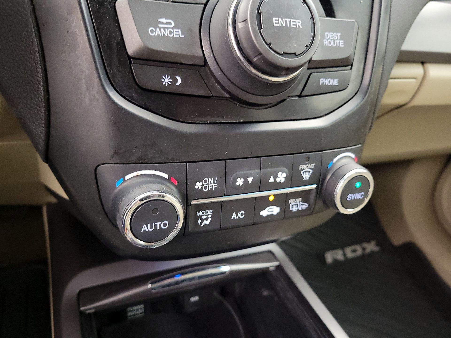 Thumbnail: 2015 Acura RDX - 16