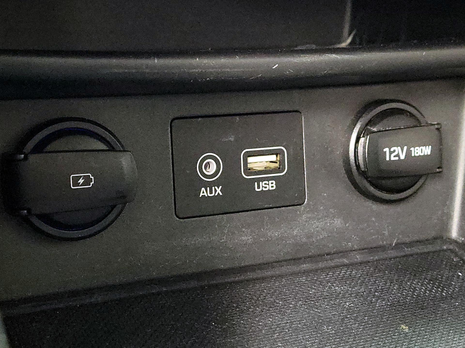 Thumbnail: 2020 Hyundai Kona - 18