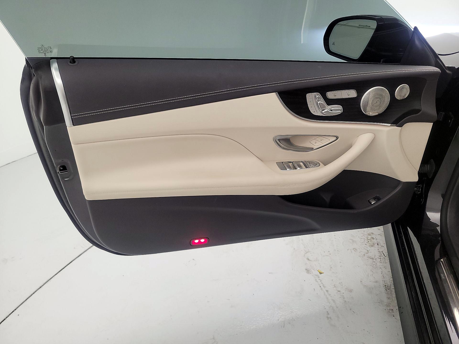 Thumbnail: 2023 Mercedes-Benz E-Class - 12