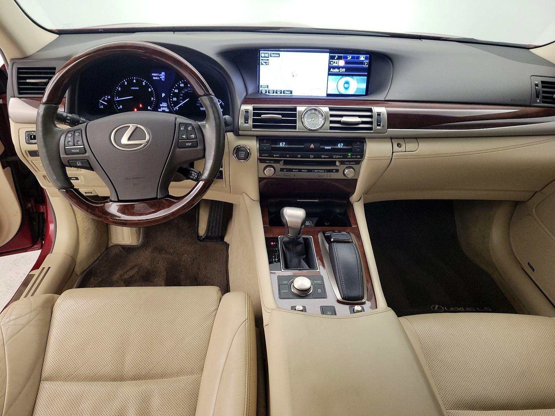 Thumbnail: 2015 Lexus LS - 9