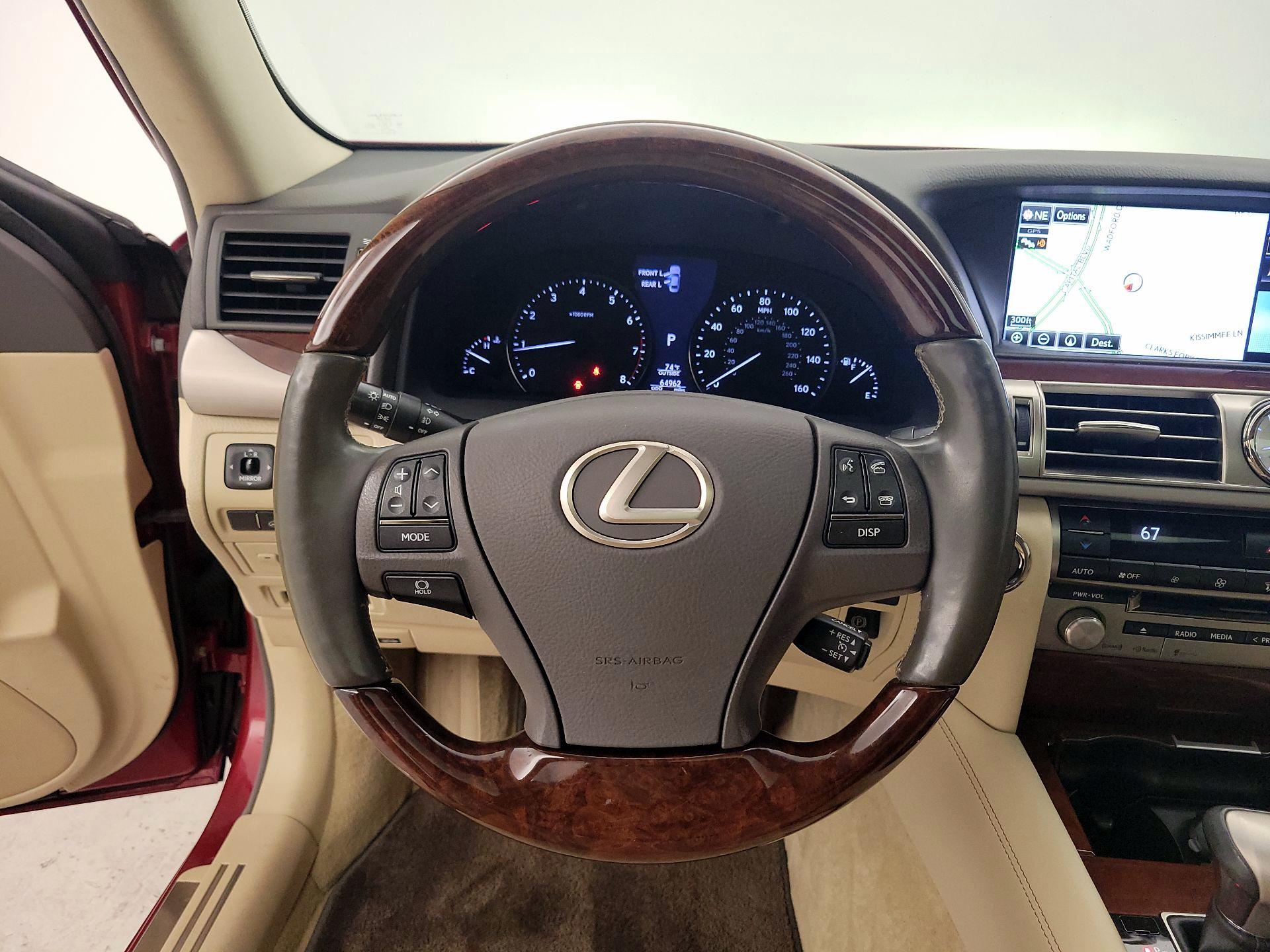 Thumbnail: 2015 Lexus LS - 10