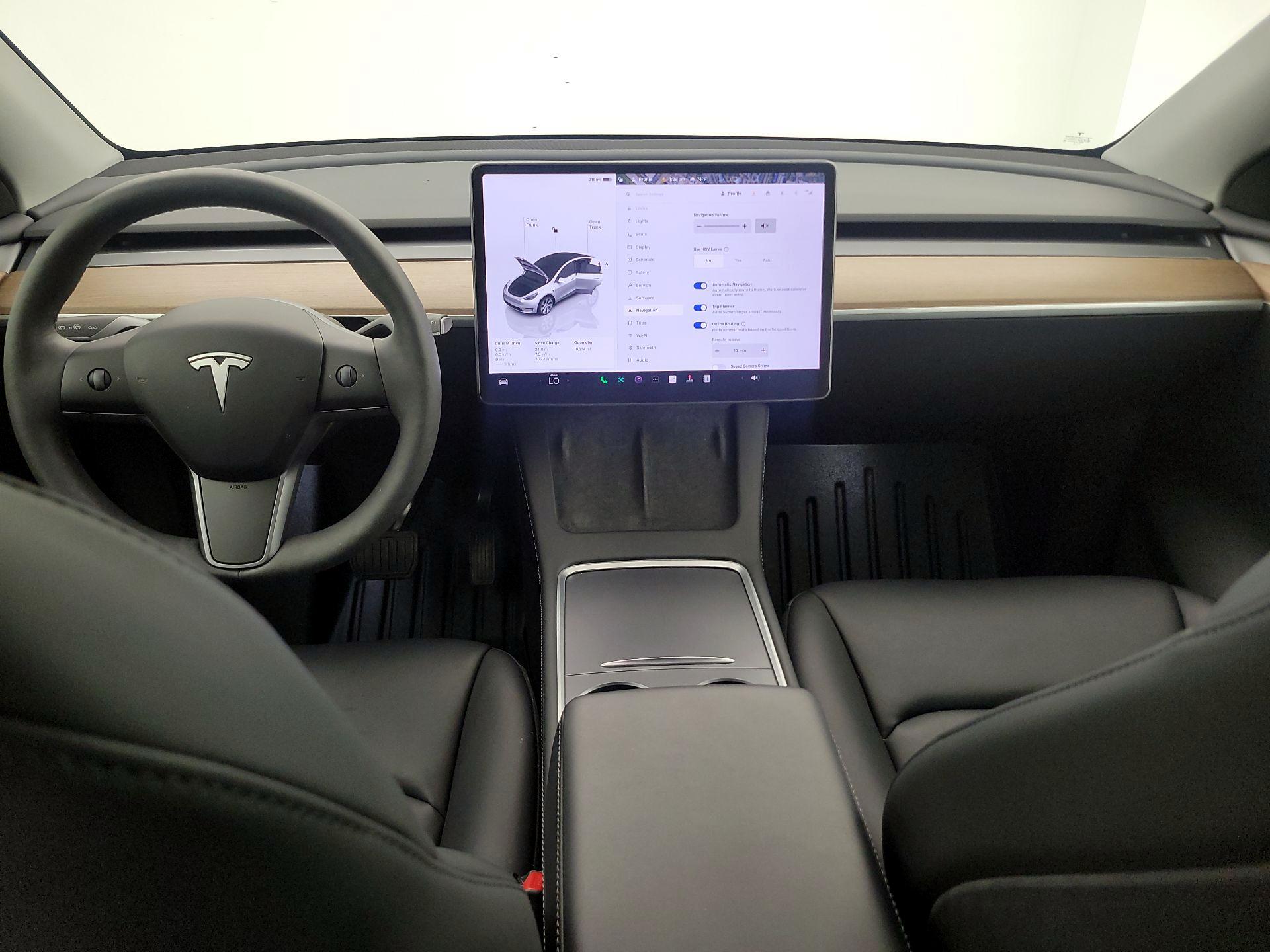 Thumbnail: 2023 Tesla Model Y - 9