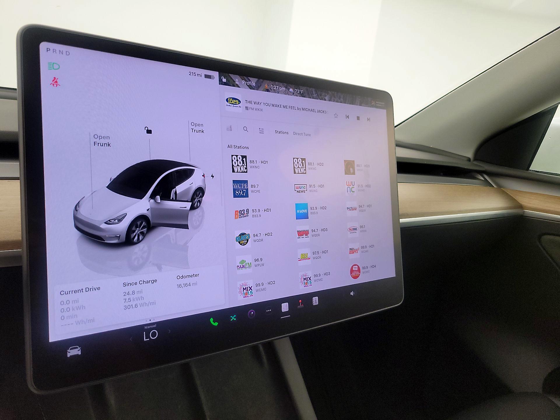 Thumbnail: 2023 Tesla Model Y - 15