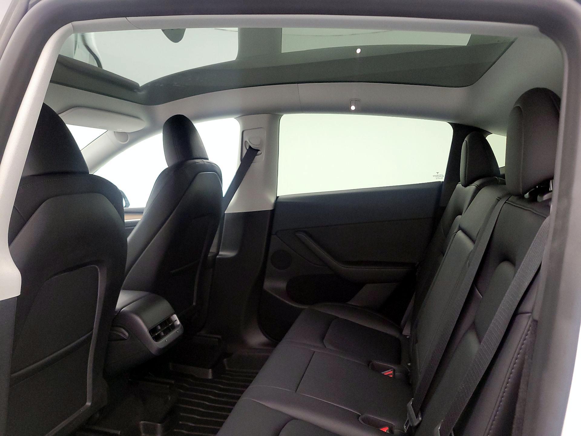 Thumbnail: 2023 Tesla Model Y - 19