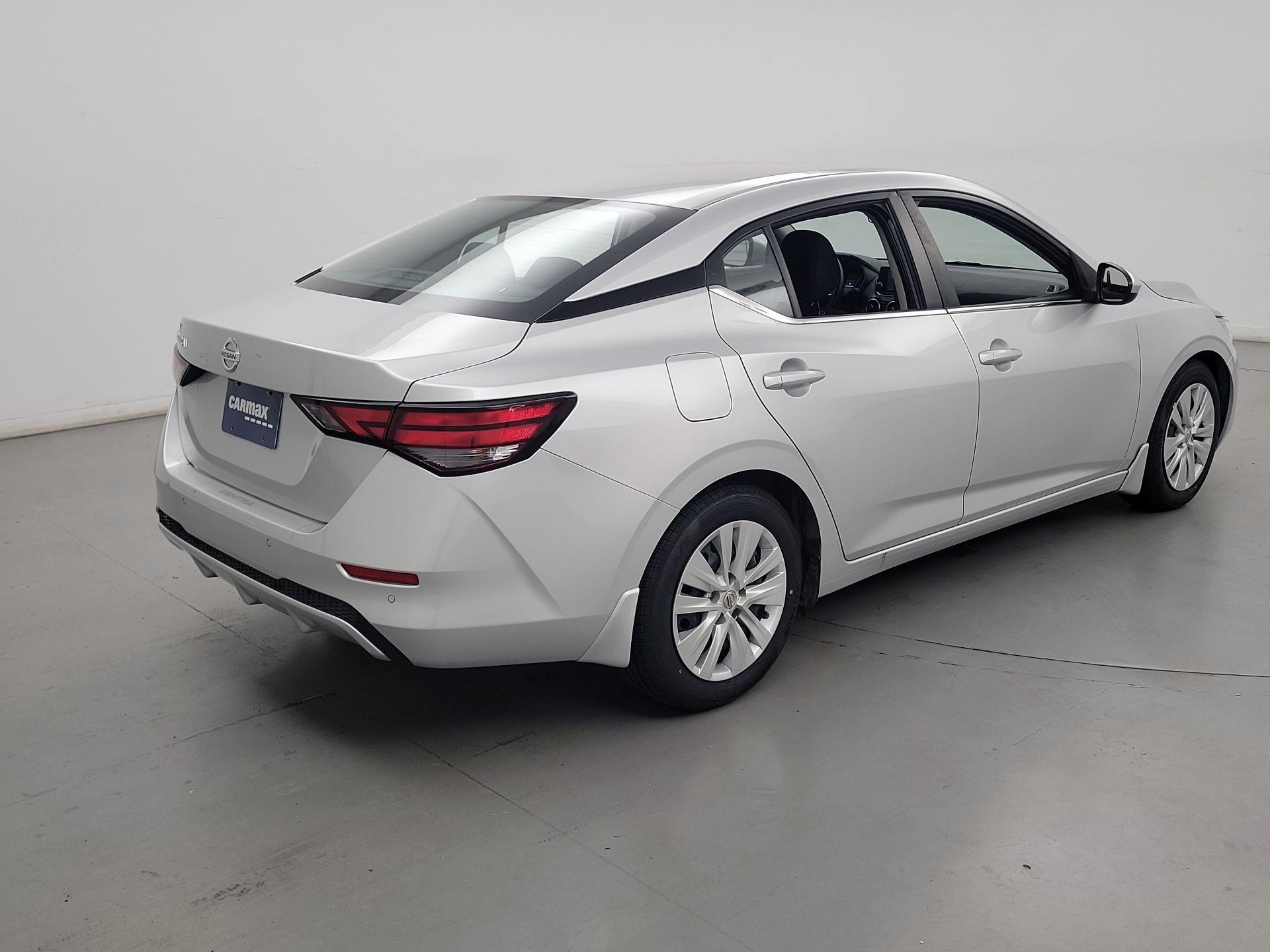 Thumbnail: 2023 Nissan Sentra - 5
