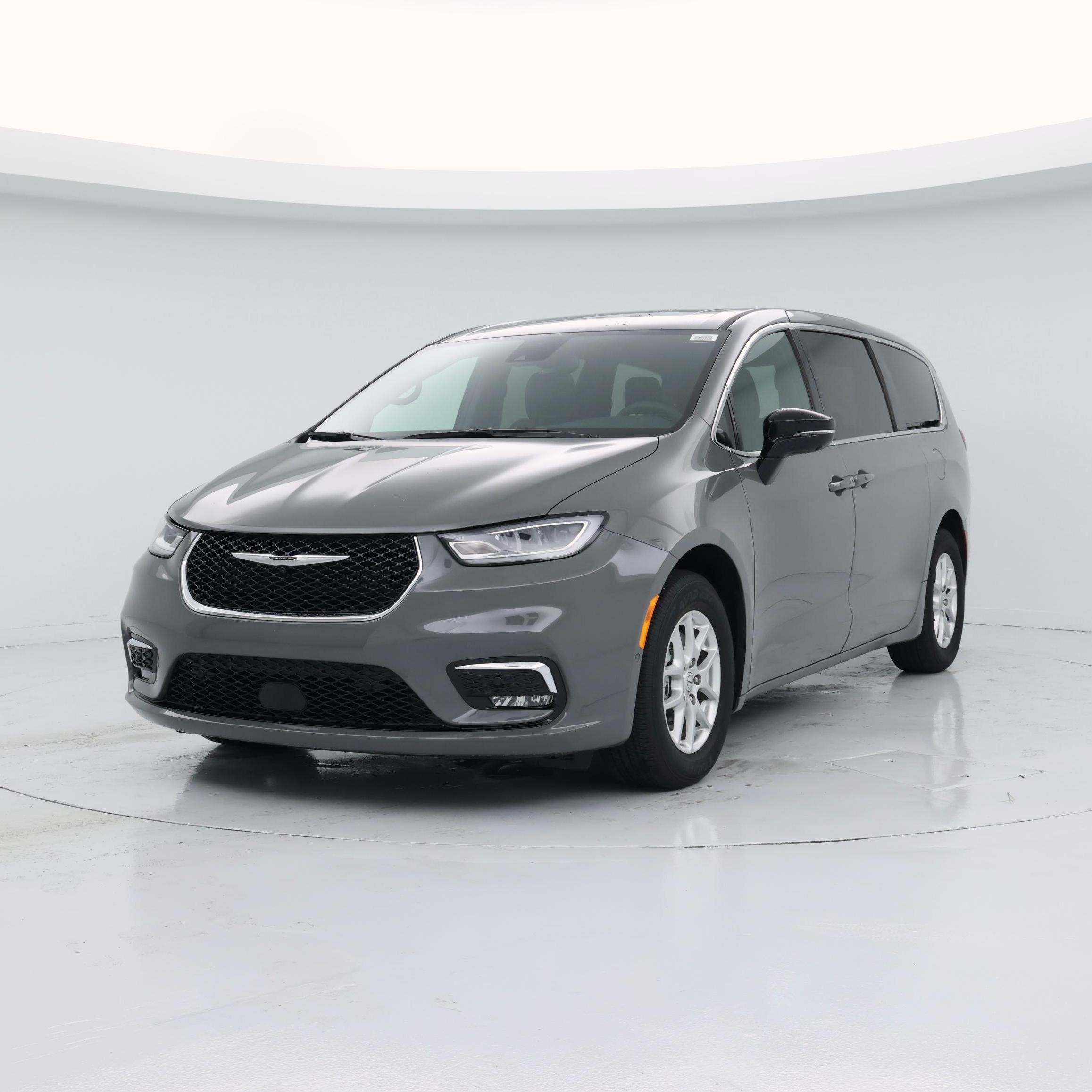Thumbnail: 2025 Chrysler Pacifica - 4